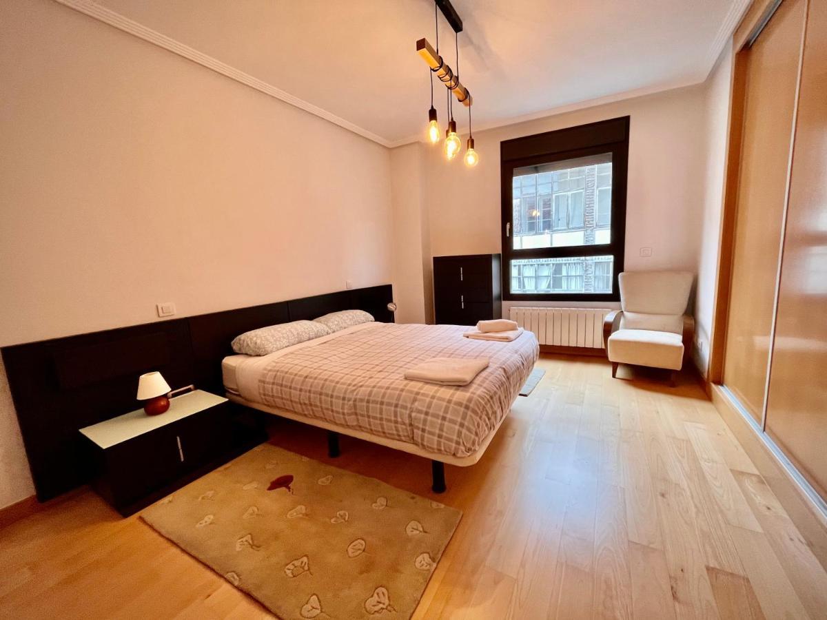 Atuaire Home Cordon 3 Centro Historico Parking Incluido Burgos Bagian luar foto