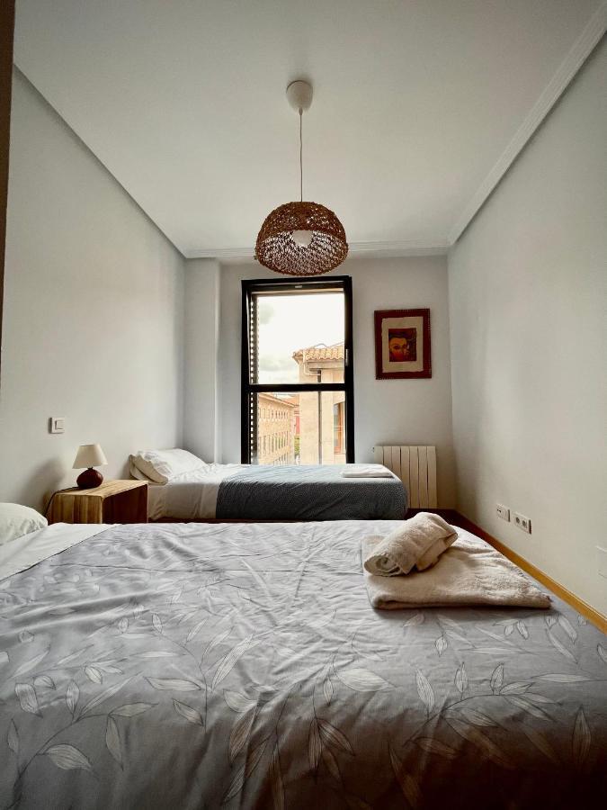 Atuaire Home Cordon 3 Centro Historico Parking Incluido Burgos Bagian luar foto